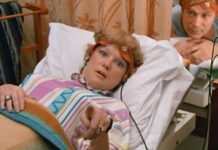 Вспомните привычки Раисы Захаровны из комедии Любовь и голуби Владимира Меньшова vspomnite privychki raisy zaharovny iz komedii lyubov i golubi vladimira menshova-ekbonline-ru-174282976300-0