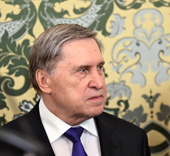 Юрий Ушаков подтверждает подготовку к встрече Путина и Трампа в Москве-0