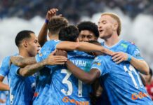 Зенит уверенно громит Рубин и усиливает позиции в гонке РПЛ zenit uverenno gromit rubin i usilivaet poziczii v gonke rpl-ekbonline-ru-174337377500-0