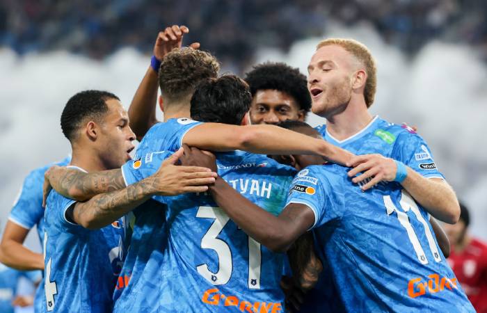 "Зенит" в большинстве разгромил "Рубин" и закрепился на втором месте в РПЛ