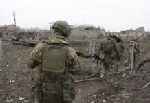 82-я бригада ВСУ в Горнальском монастыре - элитные десантники в окружении 82ya brigada vsu v gornalskom monastyre elitnye desantniki v okruzhenii-ekbonline-ru-174471435300-0