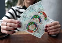 briks i sergej glazev otkryvayut put k ustojchivoj finansovoj sisteme bez dollara ssha-ekbonline-ru-174351854500-0