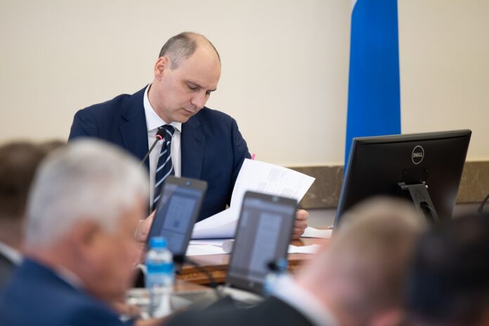 Денис Паслер и Сергей Швиндт усиливают подготовку Свердловской области к зимнему сезону-0