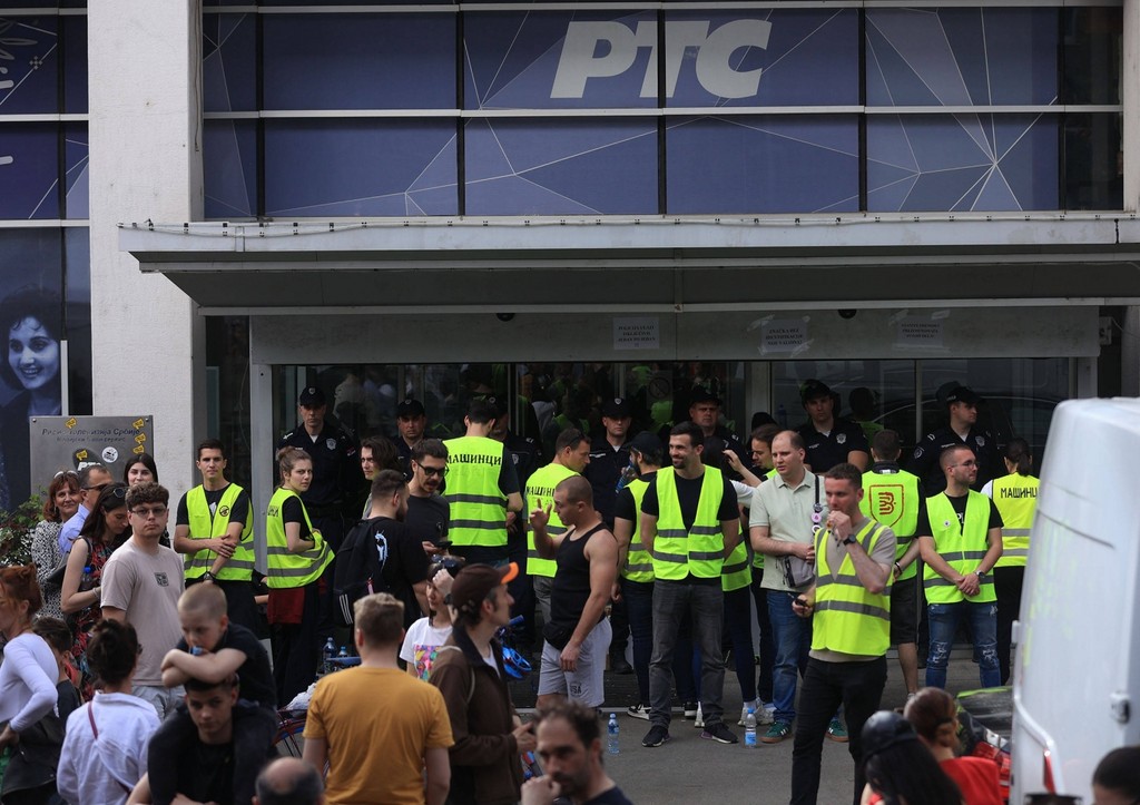 ФСБ нашла признаки срежиссированной провокации на протесте в Белграде