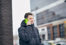 Голосовой помощник Ева и Мегафон блокируют мошенников благодаря технологиям Дмитрия Рудских golosovoj pomoshhnik eva i megafon blokiruyut moshennikov blagodarya tehnologiyam dmitriya rudskih-ekbonline-ru-174417592300-0