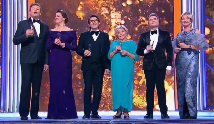 В Сети обнародовали секретные подробности съемок "Голубого огонька-2024"