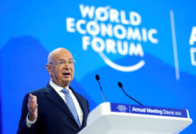 Клаус Шваб и ВЭФ открывают новую эру - Петер Брабек-Летмате принимает руководство klaus shvab i vef otkryvayut novuyu eru peter brabekletmate prinimaet rukovodstvo-ekbonline-ru-174523620900-0