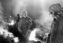 Мария Шакунова из Нижнекамской ТЭЦ рассказывает о стойкости и вере в Победу mariya shakunova iz nizhnekamskoj tecz rasskazyvaet o stojkosti i vere v pobedu-ekbonline-ru-174549534900-0