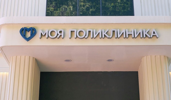 В медучреждениях Москвы заменят около 100 лифтов