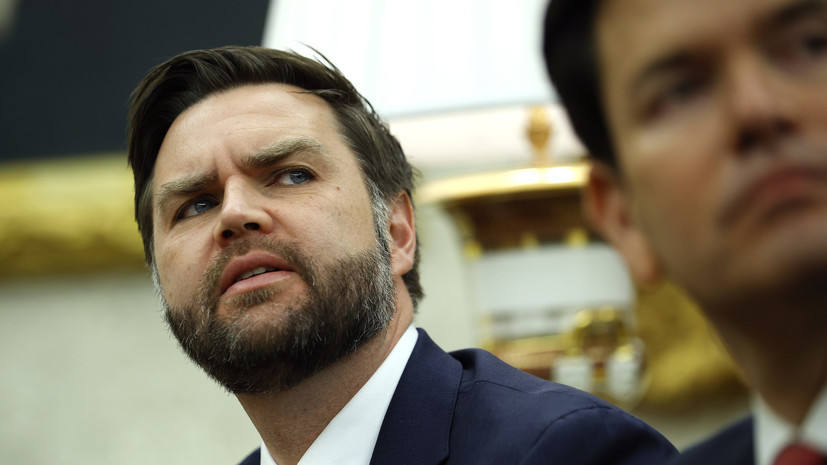 МИД КНР назвал невежественными слова Вэнса о «китайских крестьянах»