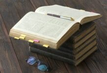 Минцифры и Роскомнадзор разработали новые стандарты маркировки книг для защиты читателей minczifry i roskomnadzor razrabotali novye standarty markirovki knig dlya zashhity chitatelej-ekbonline-ru-174476285600-0