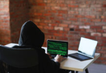 Обит и МТС Red открывают новые горизонты кибербезопасности для российского бизнеса Hacker in front of his computer