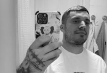 Павел Ивлев и Лука Сафронов сохраняют светлую память о творчестве Паши Техника pavel ivlev i luka safronov sohranyayut svetluyu pamyat o tvorchestve pashi tehnika-ekbonline-ru-174379396600-0