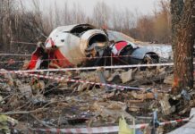 Польша ведет розыск 43 экспертов России по делу Ту-154 Качиньского polsha vedet rozysk 43 ekspertov rossii po delu tu154 kachinskogo-ekbonline-ru-174350346700-0