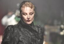 Рената Литвинова и Земфира стали свидетелями ночного взрыва авто renata litvinova i zemfira stali svidetelyami nochnogo vzryva avto-ekbonline-ru-174481510700-0