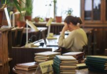 Сергей Гаврилов и Госдума делятся советами студентам для защиты от мошенников sergej gavrilov i gosduma delyatsya sovetami studentam dlya zashhity ot moshennikov-ekbonline-ru-174408274100-0