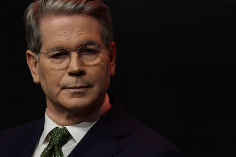 Скотт Бессент заявил о срыве Зеленским сделки с Дональдом Трампом в Белом доме-0