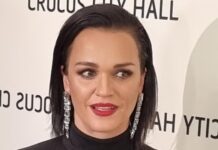 Слава мечтает о Евгении Петросяне - планы после расставания с Данилицким slava mechtaet o evgenii petrosyane plany posle rasstavaniya s daniliczkim-ekbonline-ru-174487402300-0