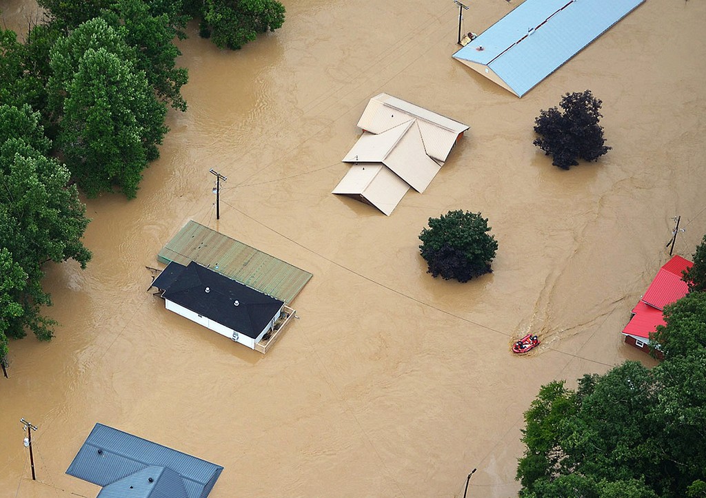 В США жизни 41 млн человек оказались под угрозой из-за непогоды