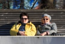 Теплые дни в Москве ожидаются к середине апреля по прогнозам Метео и Фобос teplye dni v moskve ozhidayutsya k seredine aprelya po prognozam meteo i fobos-ekbonline-ru-174395746800-0