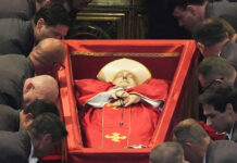 Ватикан и мировые лидеры провожают Папу Франциска в последний путь vatikan i mirovye lidery provozhayut papu francziska v poslednij put-ekbonline-ru-174561880200-0