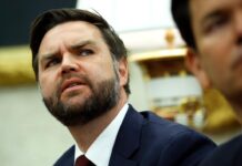 Зеленский против Вэнса и Путина - нарастающее напряжение в диалоге США и Украины zelenskij protiv vensa i putina narastayushhee napryazhenie v dialoge ssha i ukrainy-ekbonline-ru-174461698200-0