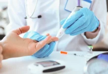 Ахмед Эззат объясняет, как вовремя распознать рак поджелудочной железы ahmed ezzat obyasnyaet kak vovremya raspoznat rak podzheludochnoj zhelezy-ekbonline-ru-174845044600-0