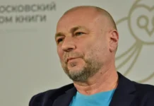 Александр Жулин подчеркнул важность поддержки Степановой и Букина aleksandr zhulin podcherknul vazhnost podderzhki stepanovoj i bukina-ekbonline-ru-174721645800-0
