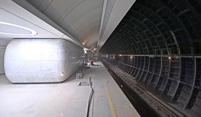 На станции БКЛ метро "Марьина Роща" почти готово освещение