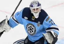 Денис Костин рассказал о шлемах в КХЛ и вдохновении в «Сибири» denis kostin rasskazal o shlemah v khl i vdohnovenii v sibiri-ekbonline-ru-174706771600-0