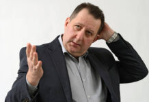 Дональд Трамп обсуждает с Путиным и ОПЕК возможные проблемы переговоров в Саудовской Аравии donald tramp obsuzhdaet s putinym i opek vozmozhnye problemy peregovorov v saudovskoj aravii-ekbonline-ru-174646120000-0