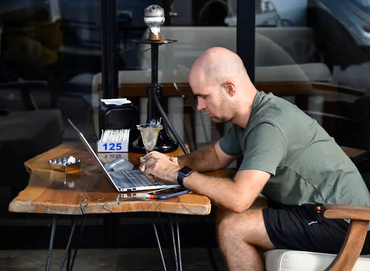 Эксперты Solar Staff Айгюн Курбанова и KidsProject Hybrid Ecosystem обсуждают динамику доходов релокантов-0