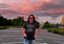 Группа «Конец фильма» обновила хит, а Individuum и Popcorn Books в центре внимания gruppa konecz filma obnovila hit a i v czentre vnimaniya-ekbonline-ru-174772684900-0