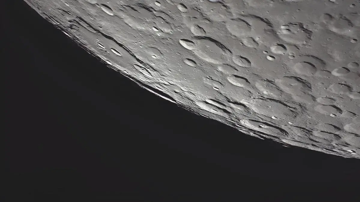 Resilience и Tenacious успешно подготовили посадку в Море Холода-0