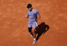 Карлос Алькарас обыграл Лоренцо Музетти и впервые поборолся за титул в финале Рима karlos alkaras obygral lorenczo muzetti i vpervye poborolsya za titul v finale rima-ekbonline-ru-174741123100-0