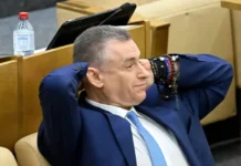 Леонид Слуцкий обсудил с Роскомнадзором поддержку семей и Гарри Поттера leonid sluczkij obsudil s roskomnadzorom podderzhku semej i garri pottera-ekbonline-ru-174774189500-0