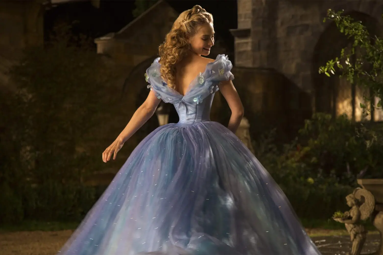 Литрес и Анна Данилина рассказывают, как Золушка и Русалочка учат детей-0