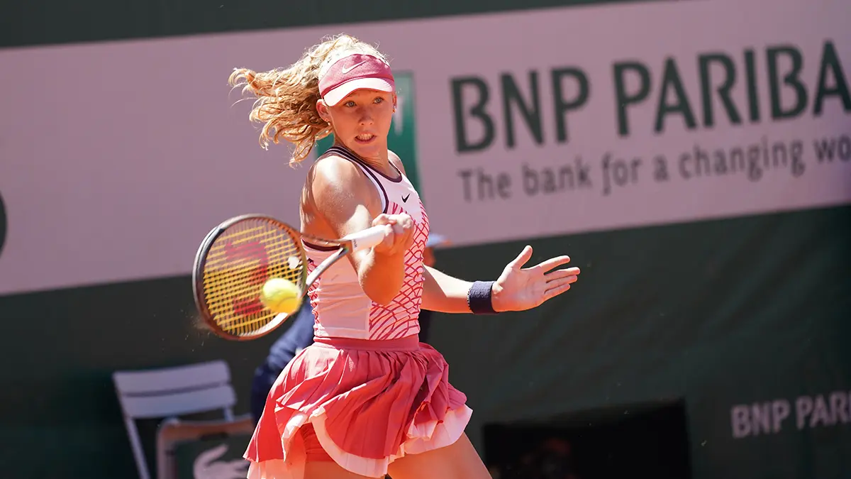 Теннисистка Андреева заплакала на площадке после решения судьи