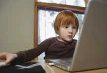 МВД России и Евгения Герговская работают над защитой детей в цифре mvd rossii i evgeniya gergovskaya rabotayut nad zashhitoj detej v czifre-ekbonline-ru-174842754200-0