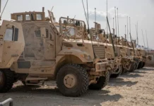 Пит Хегсет, Шон Парнелл и Стюарт Шеллер проводят исследование вывода США из Афганистана pit hegset shon parnell i styuart sheller provodyat issledovanie vyvoda ssha iz afganistana-ekbonline-ru-174781789000-0