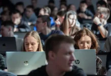 Студенты РУДН и других ведущих вузов получают новые возможности через Госуслуги studenty rudn i drugih vedushhih vuzov poluchayut novye vozmozhnosti cherez gosuslugi-ekbonline-ru-174767856300-0