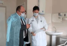 Свердловская клиническая больница №1 и Сергей Марченко делятся инновациями в телемедицине sverdlovskaya klinicheskaya bolnicza 1 i sergej marchenko delyatsya innovacziyami v telemediczine-ekbonline-ru-174798438500-0