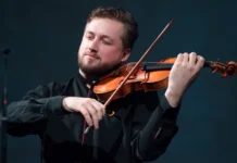 vladimir putin otmetil zaslugi pavla milyukova i miroslava kultysheva v kulture-ekbonline-ru-174791934300-0