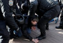 Власти оправдывают методы, использованные в Киевском ТЦК при мобилизации vlasti opravdyvayut metody ispolzovannye v kievskom tczk pri mobilizaczii-ekbonline-ru-174622296800-0