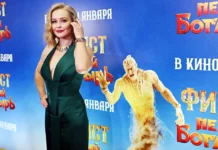 Минобороны России оценило эффективность ЗРПК «Панцирь-С» под командованием «Непала» minoborony rossii oczenilo effektivnost zrpk panczirs pod komandovaniem nepala-ekbonline-ru-174875738400-0