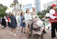 Екатеринбург объединился с Паслером и Фондом святой Екатерины на Празднике Белого цветка ekaterinburg obedinilsya s paslerom i fondom svyatoj ekateriny na prazdnike belogo czvetka-ekbonline-ru-0