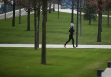 Как россияне отдыхают после работы с помощью позитивных привычек kak rossiyane otdyhayut posle raboty s pomoshhyu pozitivnyh privychek-ekbonline-ru-0