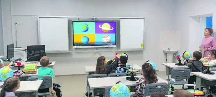 Школы №15 и №17 Рефтинского обновились благодаря федеральным проектам-0