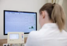 Тамара Фролова поддержала инициативу Минздрава при участии Михаила Мурашко tamara frolova podderzhala inicziativu minzdrava pri uchastii mihaila murashko-ekbonline-ru-0