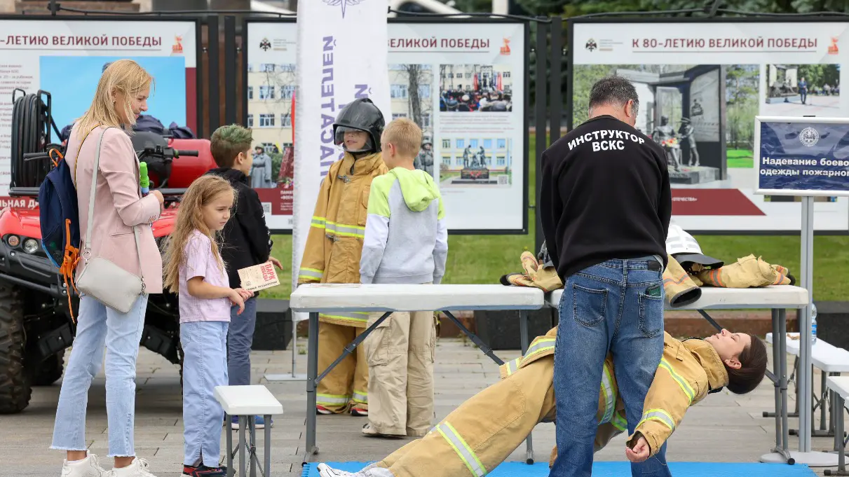Музей Победы предложил москвичам и гостям столицы попробовать себя в роли спасателей